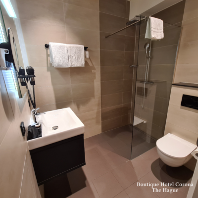 Bathroom - Boutique Hotel Corona - The Hague